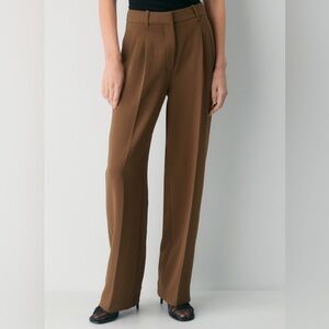 Aritzia Effortless Pant